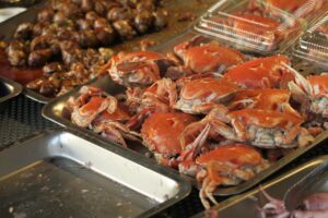 Read more about the article Top 10 Coastal Crab Shacks for Unforgettable Seafood Feasts